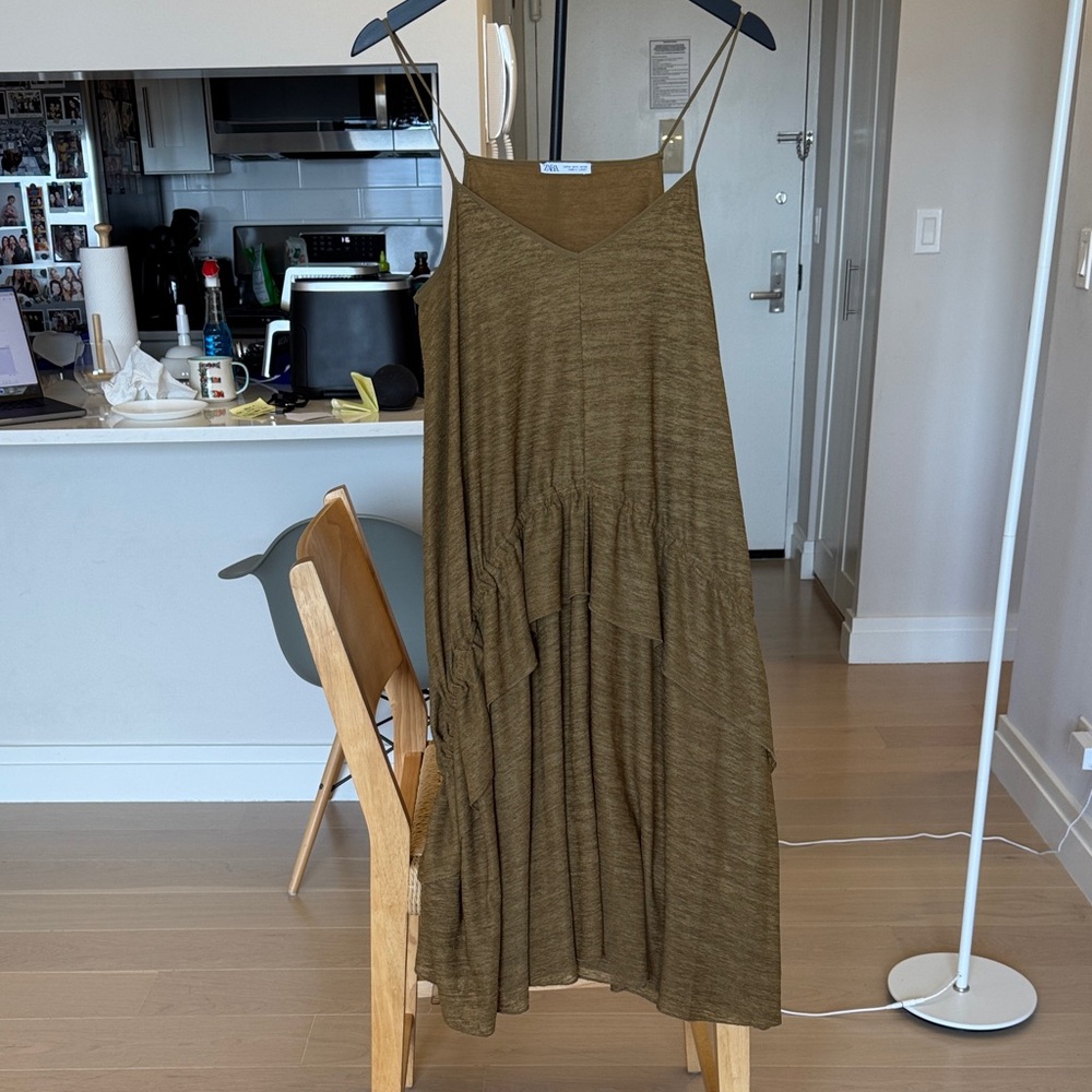 Zara Khaki Women's Skirt